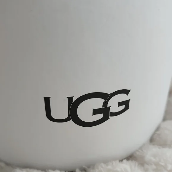 UGG Pink Blush Earmuffs - Picture 2 of 4